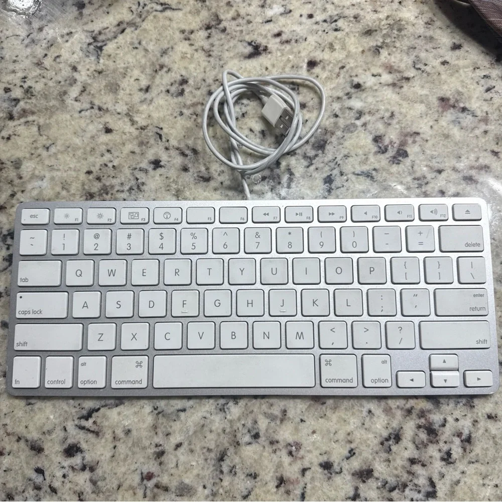 Apple Silver and White Keyboard with Wired Connection